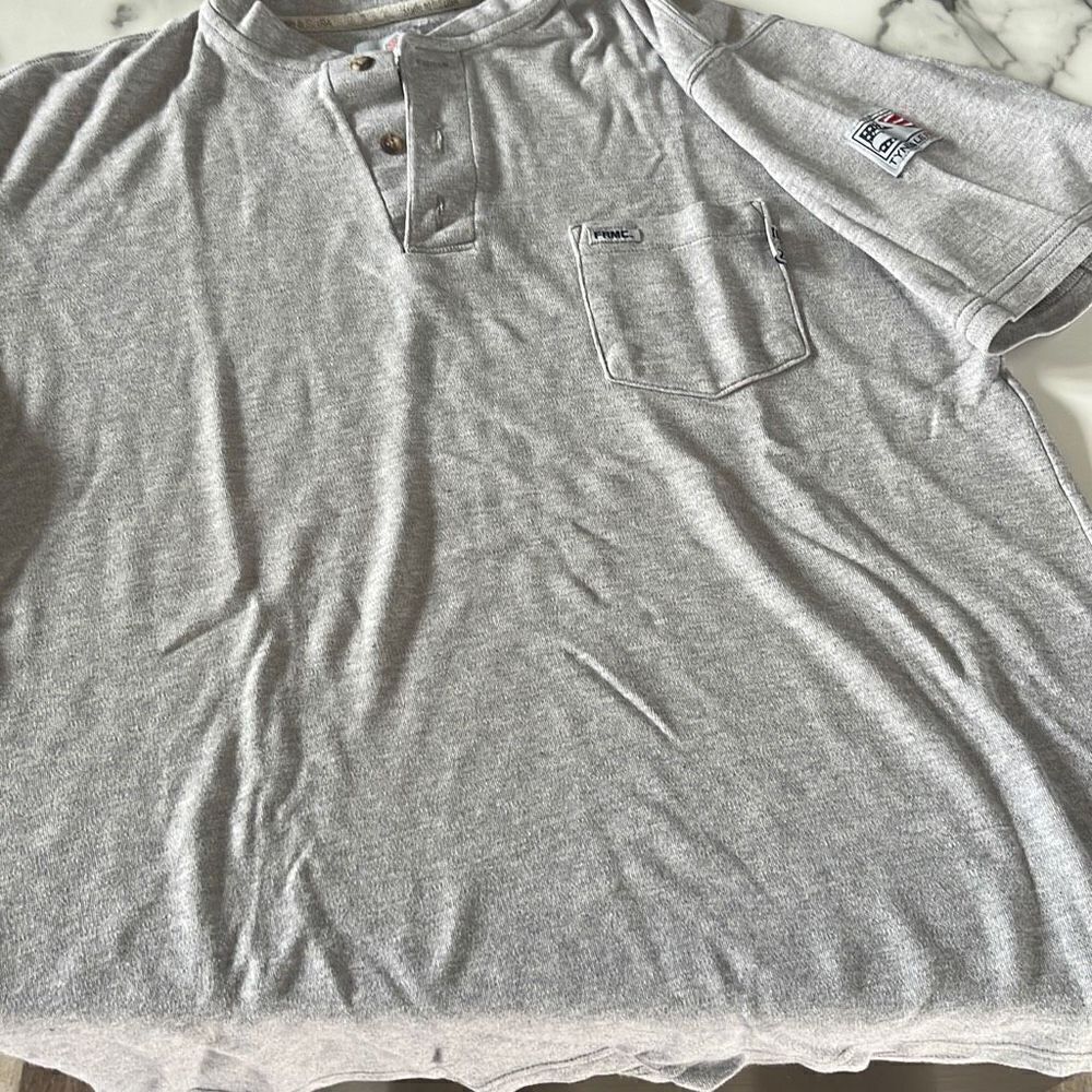 Tyndale Arc Rated/Flame Resistant Short Sleeve Henley. Made in USA 🇺🇸Sz. L